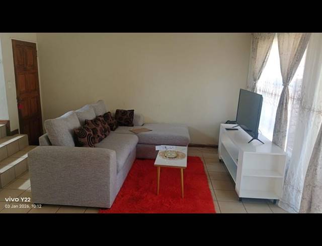 2 BEDROOM TOWNHOUSE FOR SALE IN EDLEEN